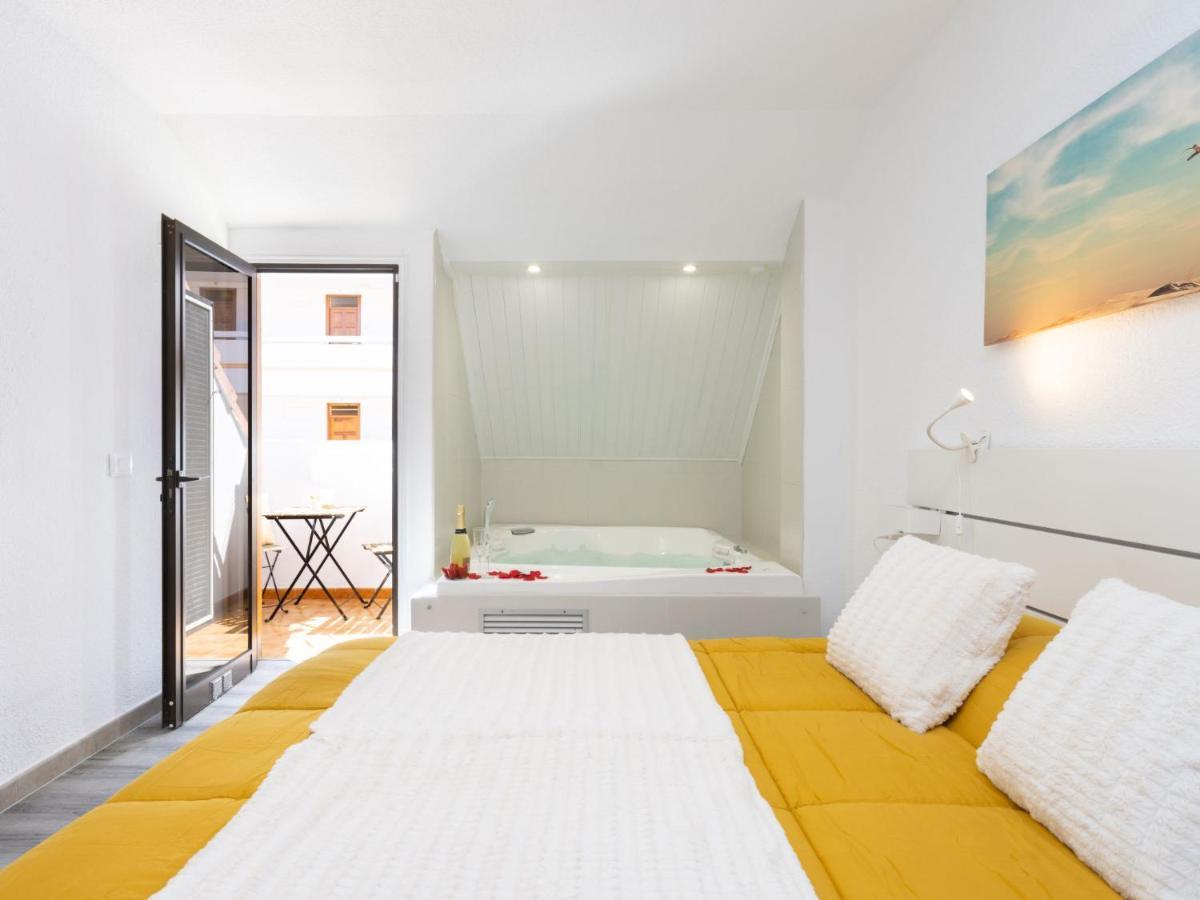 Apartment Deluxe Altemar By Interhome Playa de las Americas  Eksteriør bilde